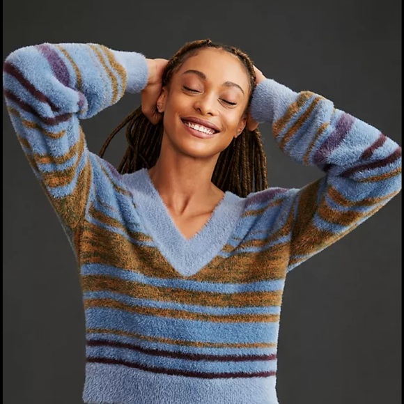 By Anthropologie Cropped Sweater - Picture 1 of 5